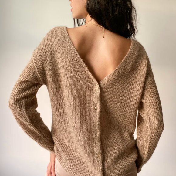 Aritzia Front to Back Reversible Mohair/Alpaca Cardigan in Cream sz Large - Picture 10 of 10